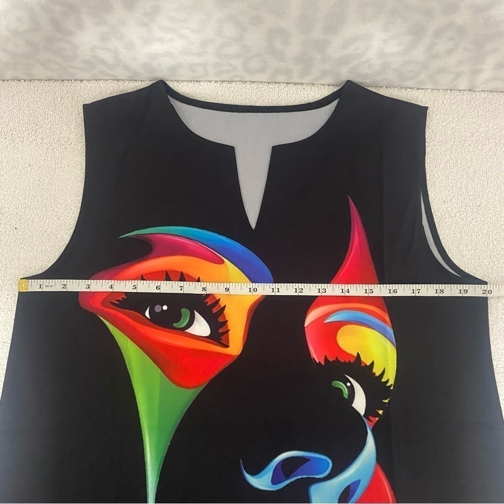Sleeveless Abstract Face Print Midi Dress - Loose Fit, V-Neck Black Lightweight - Picture 7 of 9